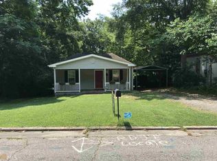 14 3rd St, Newnan, GA 30263