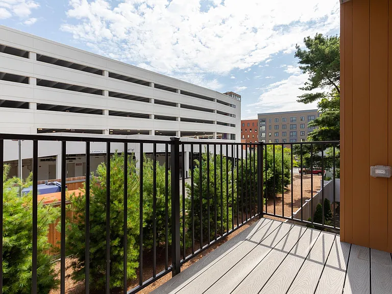 7 Baker Ct #2 — Photo 2