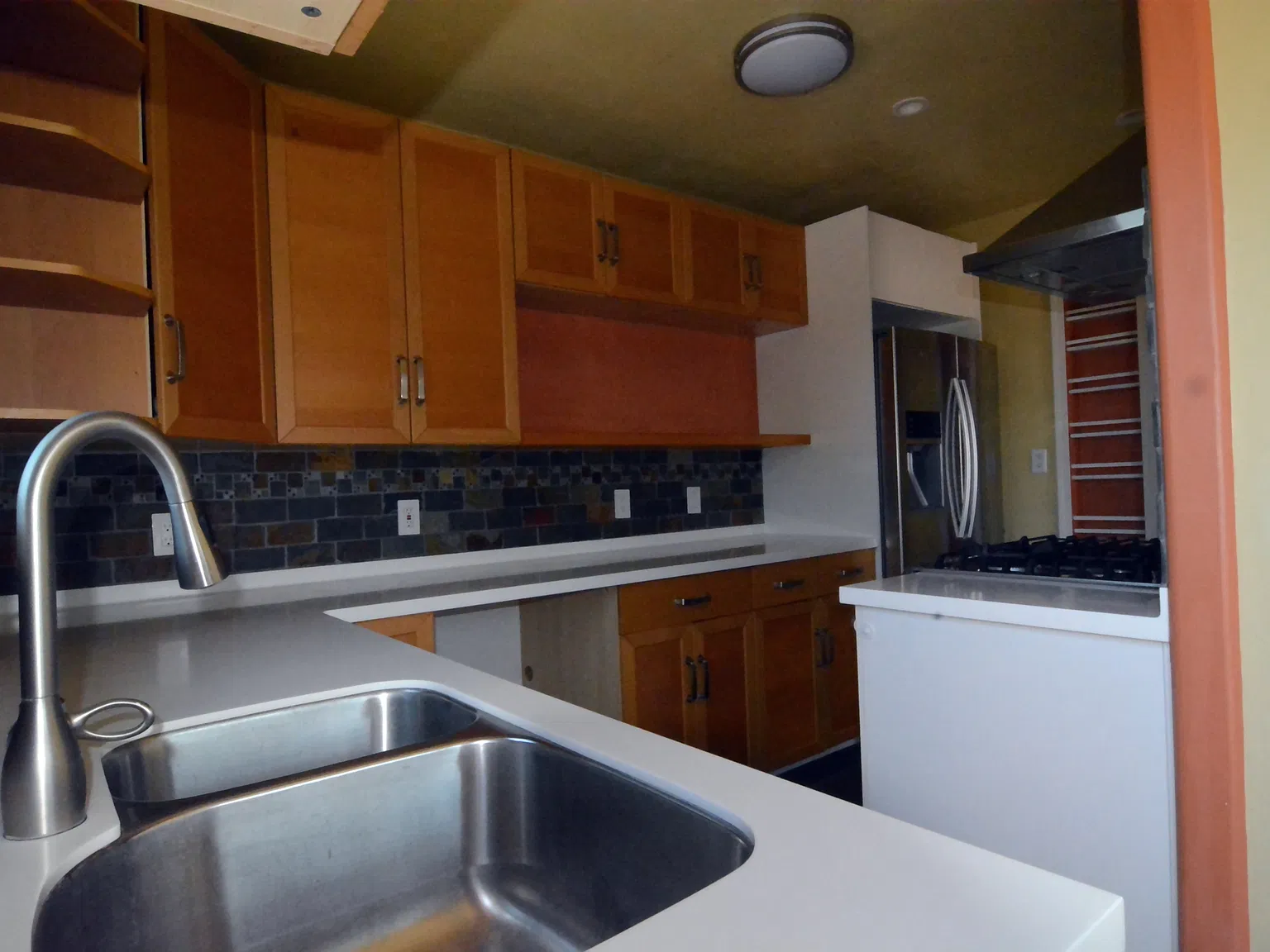 2 bed, 1061 sqft, $3,400 — Photo 3