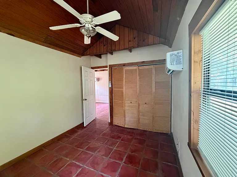 112 Mill Race Ln — Photo 9