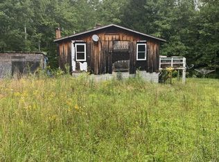 915 Burrville Rd, Sunbright, TN 37872