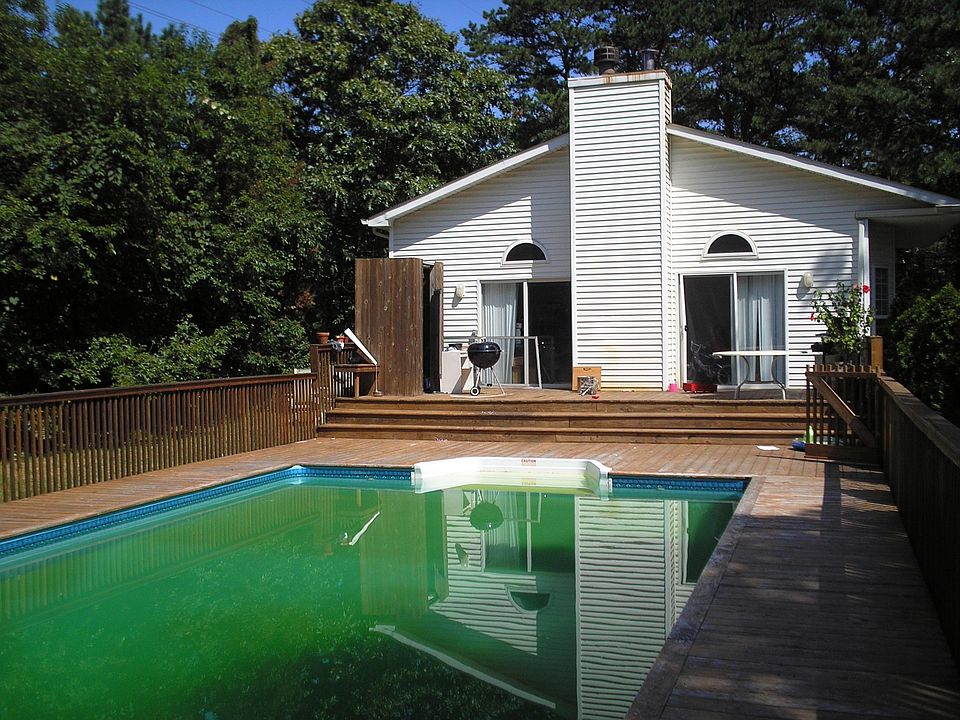 2nd image of 26 Starboard Rd