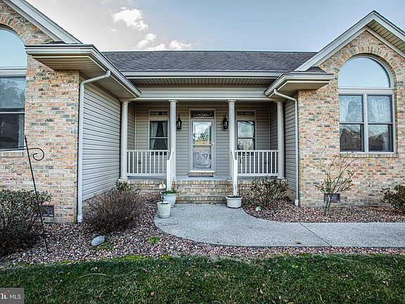 3rd image of 29479 Colony Dr
