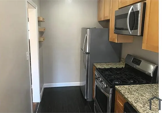 1525 Downing St NE — Photo 9