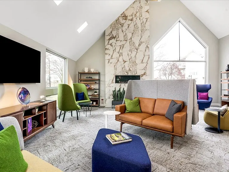 Briar Cove Apartments — Photo 4