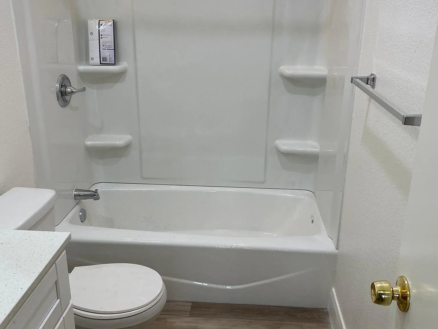 14103 Cerise Ave — Photo 3