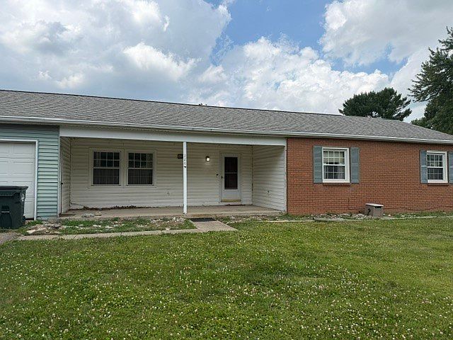 226 Hardacre Dr, Xenia, OH 45385 | Zillow