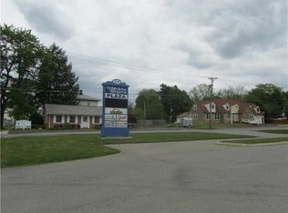 101 W Beaver St, Mercer, PA