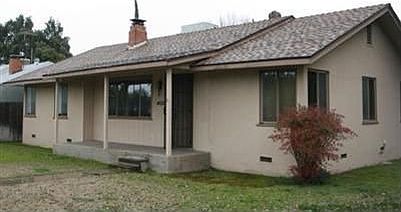 2nd image of 4610 N Fruit Ave
