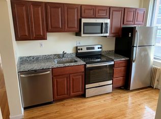 69 Longwood Ave #2VC, Brookline, MA 02446