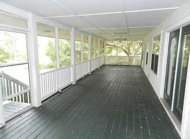 1886 Lodgepole Dr — Photo 18