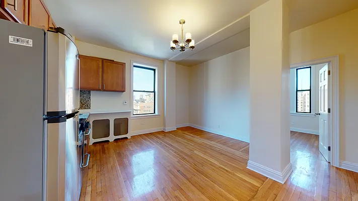 Rented by Bond New York | media 8