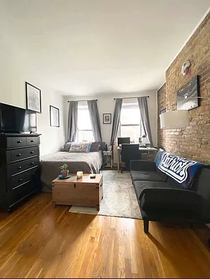 Rented by Corcoran | media 7