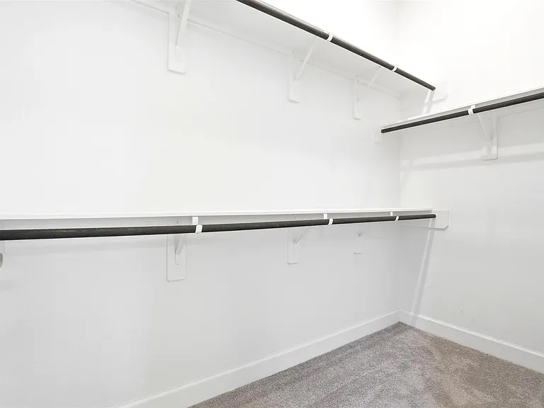 2202 Mallow Ln — Photo 20
