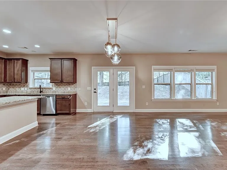 3709 Union Park Dr — Photo 20
