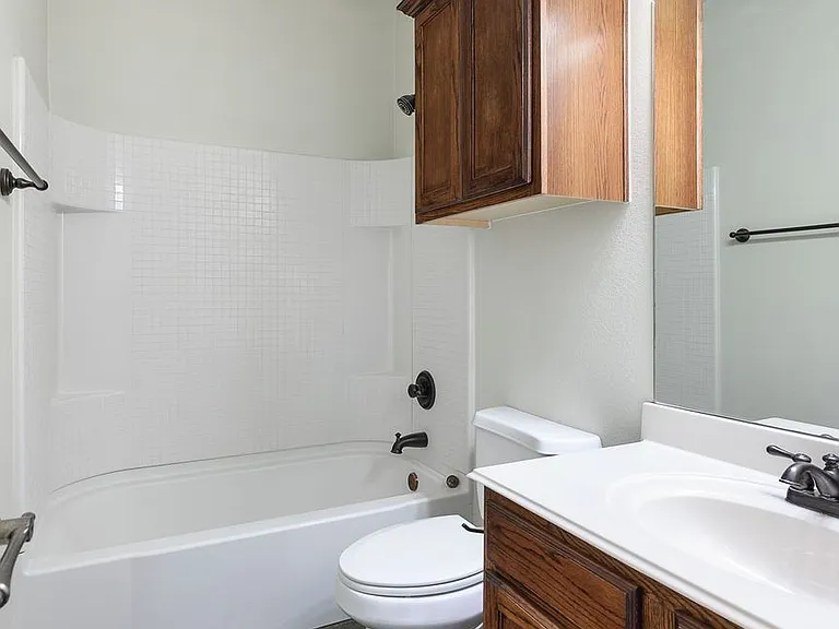 3239 S University Dr — Photo 25