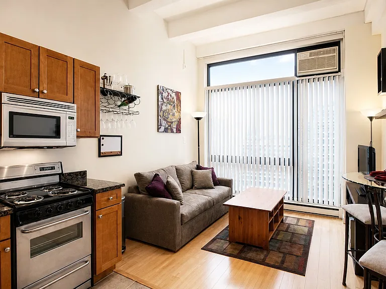 12 Stoneholm St #407 — Photo 2
