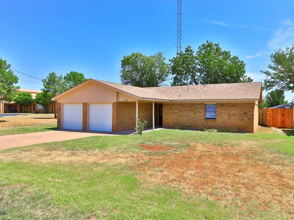 745 N 1st St, Hawley, TX 79525