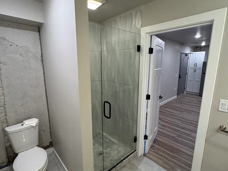 1018 Missouri Ave #1 — Photo 5