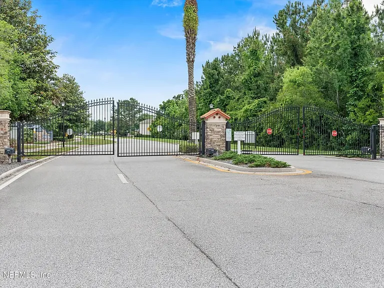 800 S Black Cherry Dr — Photo 12