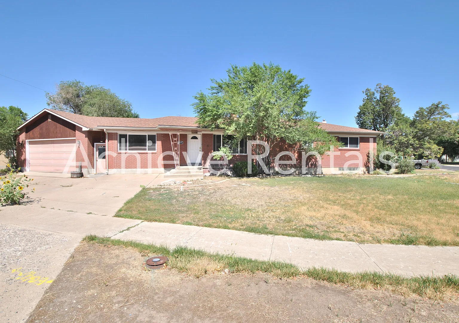 1309 E 900 N — Photo 2