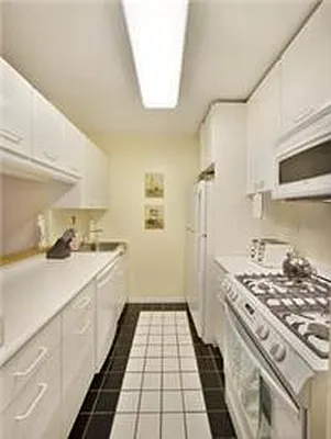 Sold by Barkin and Associates | media 9