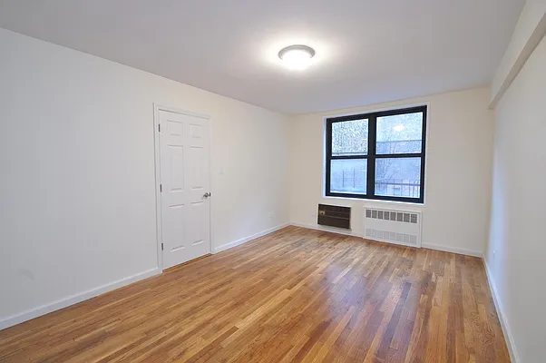 Sold by Fillmore | media 4