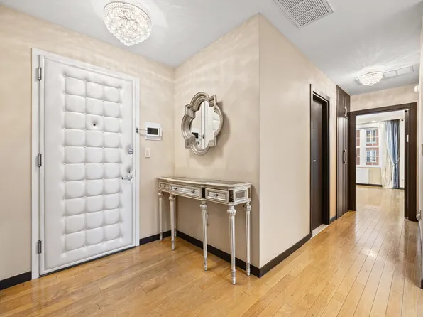 45 Oceana Drive East image 3 of 31