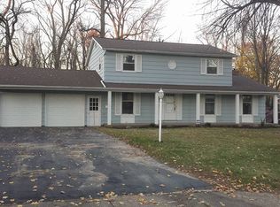 88 True Hickory Dr, Rochester, NY 14615