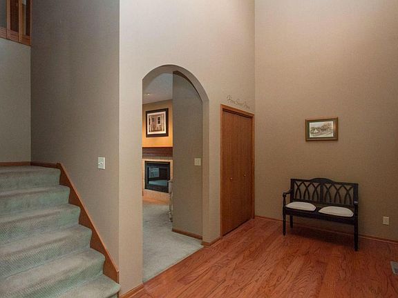 2nd image of 2401 Camden Dr