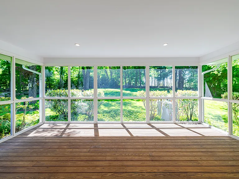 395 Taconic Rd — Photo 12