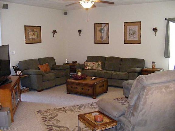 5th image of 2597 Lotus Creek Dr