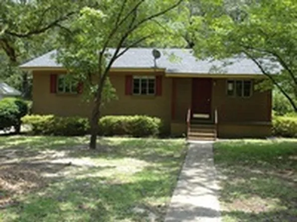 3867 Camellia Dr, Mobile, AL 36693