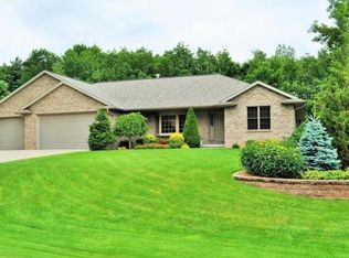 4674 Seminole Trl, Green Bay, WI 54313