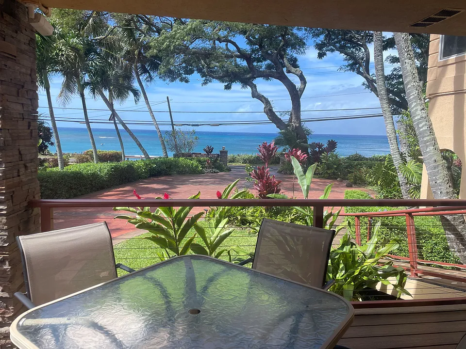 Lower Honoapiilani Rd