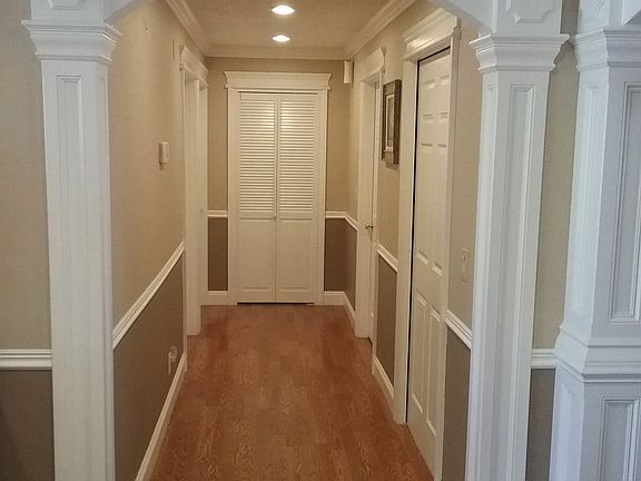 4th image of 9012 NE 115th Ave