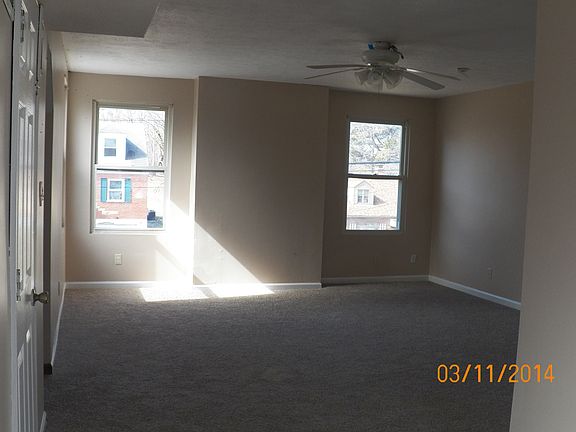 upstairs master bedroom