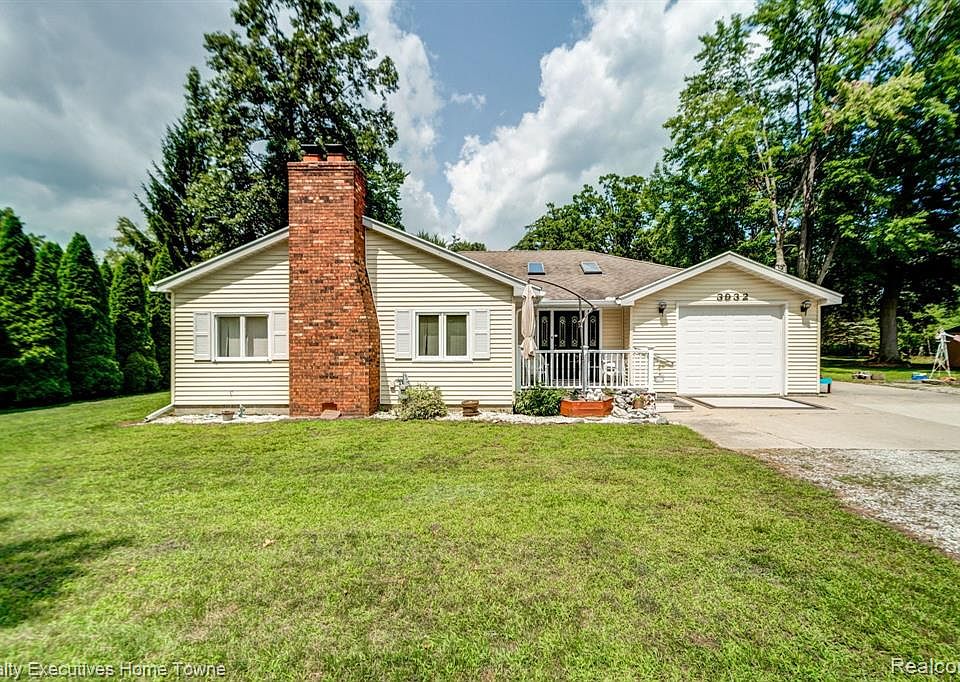 3932 State Rd, Fort Gratiot, MI 48059 | MLS #20230092845 | Zillow