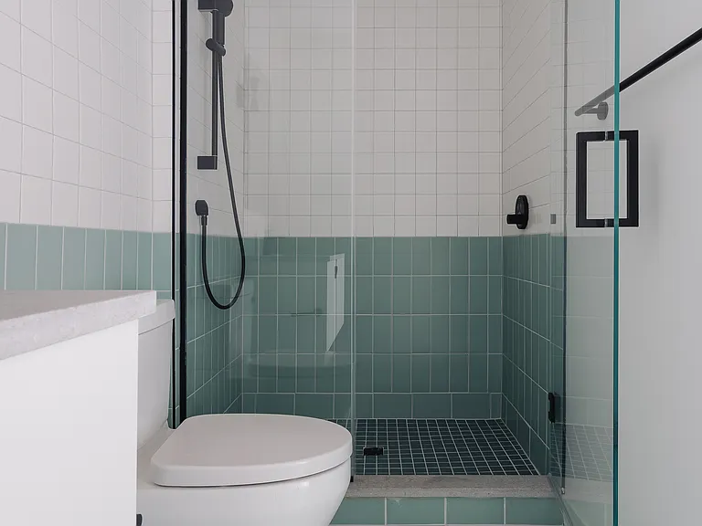1712 Oak Ave #8 — Photo 7