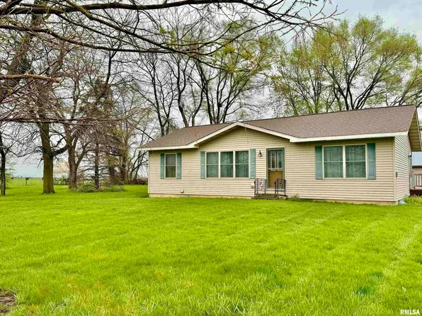 1751 110th St, Joy, IL 61260