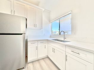 1794 W 24th St, Los Angeles, CA 90018
