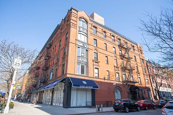 Sold by Prevu Real Estate, LLC | media 26