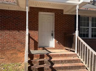 320 W Chestnut Ave #B, Wake Forest, NC 27587
