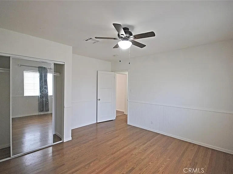 10622 Zelzah Ave — Photo 20