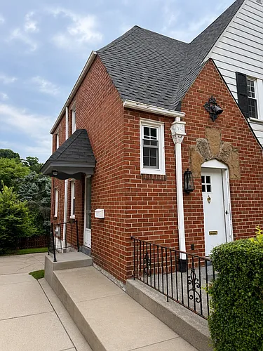 3866-3868 Beechwood Blvd Photo 1