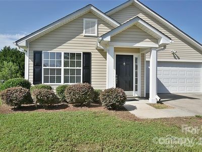 371 Soft Winds Village Dr, Rock Hill, SC, 29730