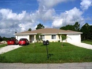 2nd image of 932 Eisenhower Blvd