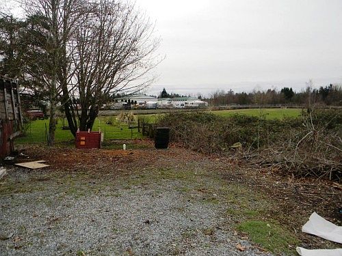 4th image of 2022 Meridian Ave E