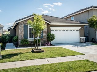 7393 E Cortland Ave, Fresno, CA