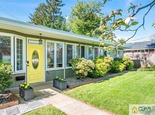 25 Overbrook Ave, Edison, NJ 08817